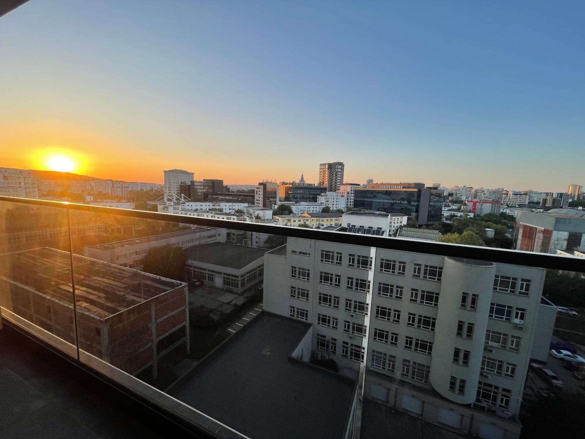 Center Apartment Palas Mall View Yaş Dış mekan fotoğraf