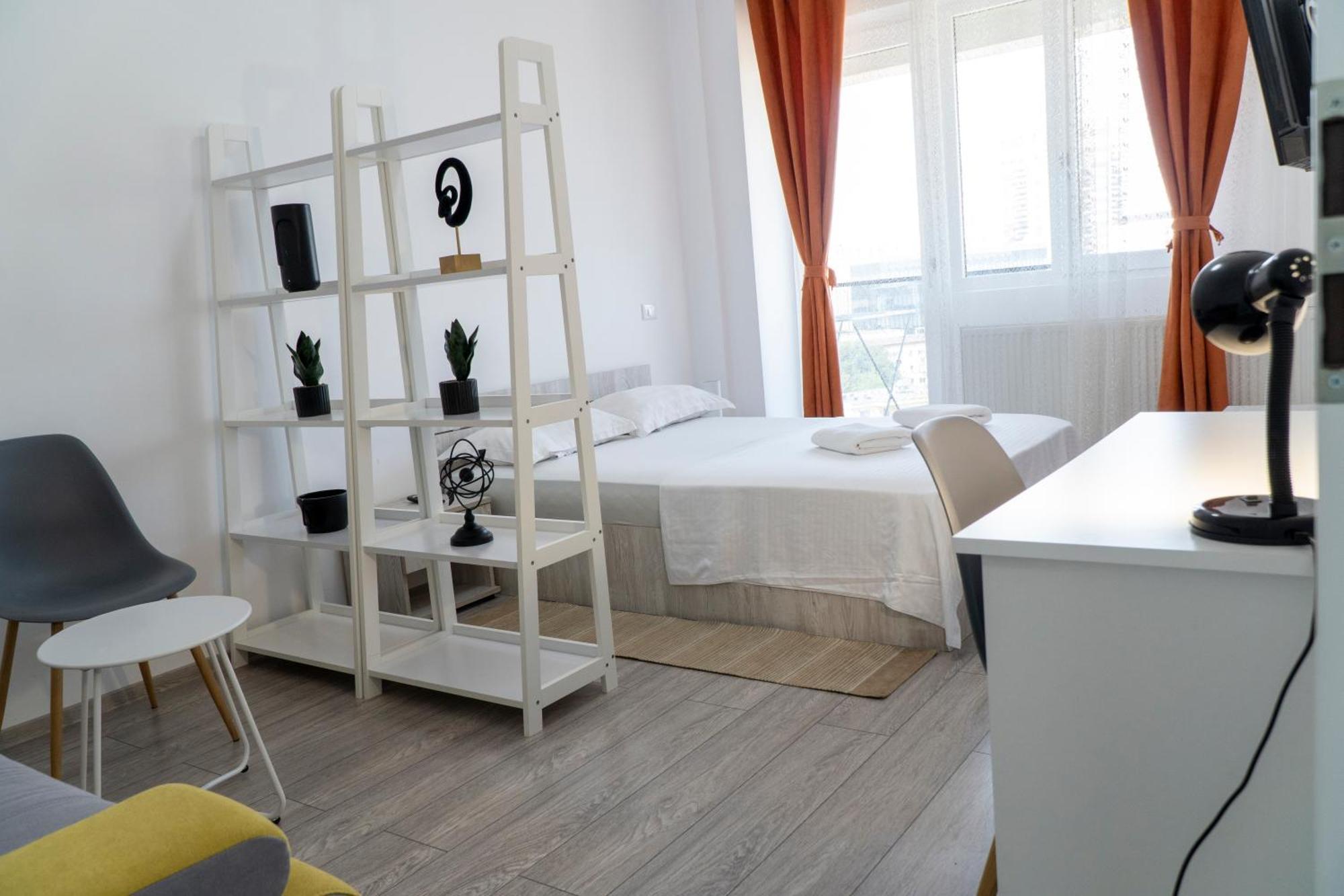 Center Apartment Palas Mall View Yaş Dış mekan fotoğraf