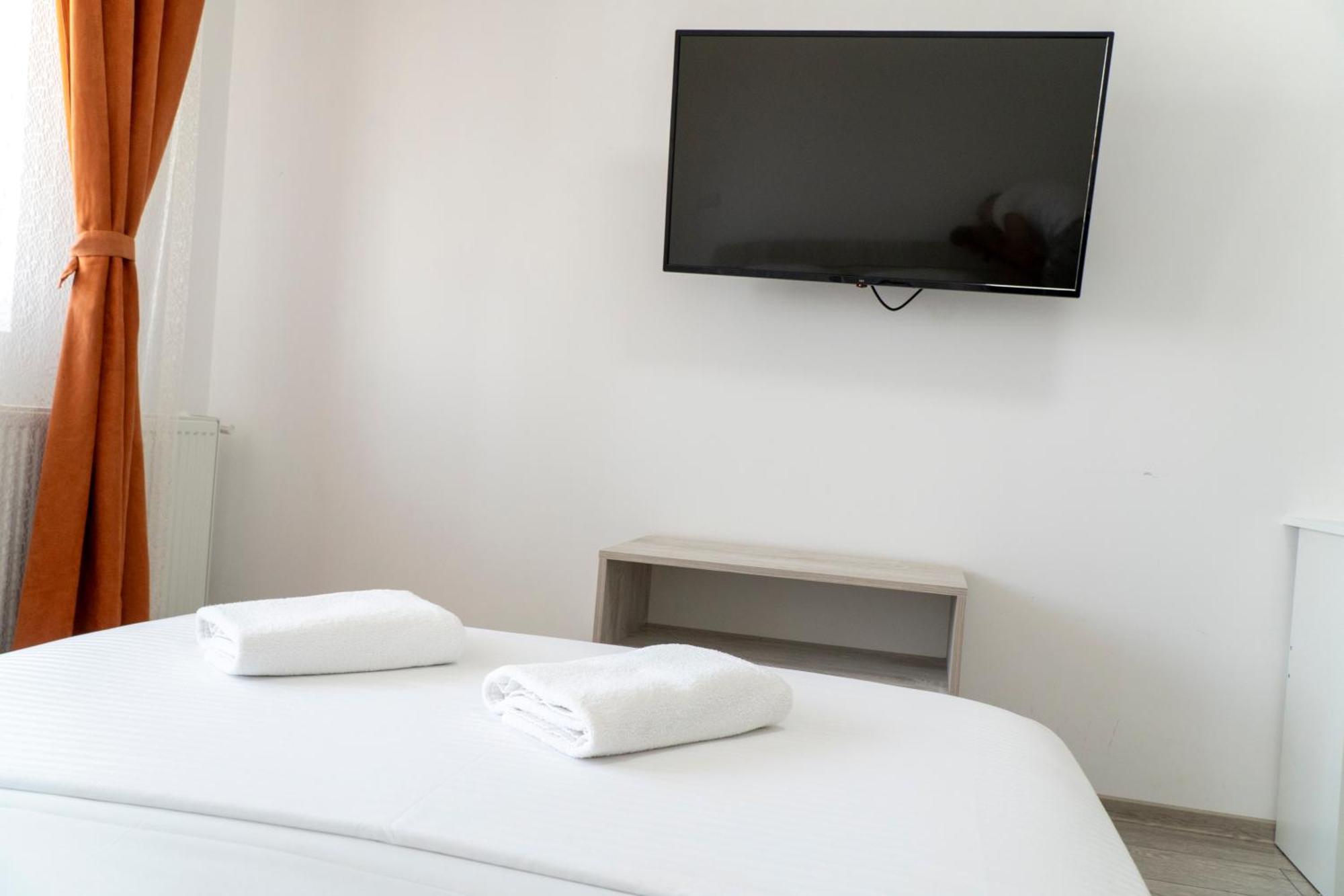 Center Apartment Palas Mall View Yaş Dış mekan fotoğraf