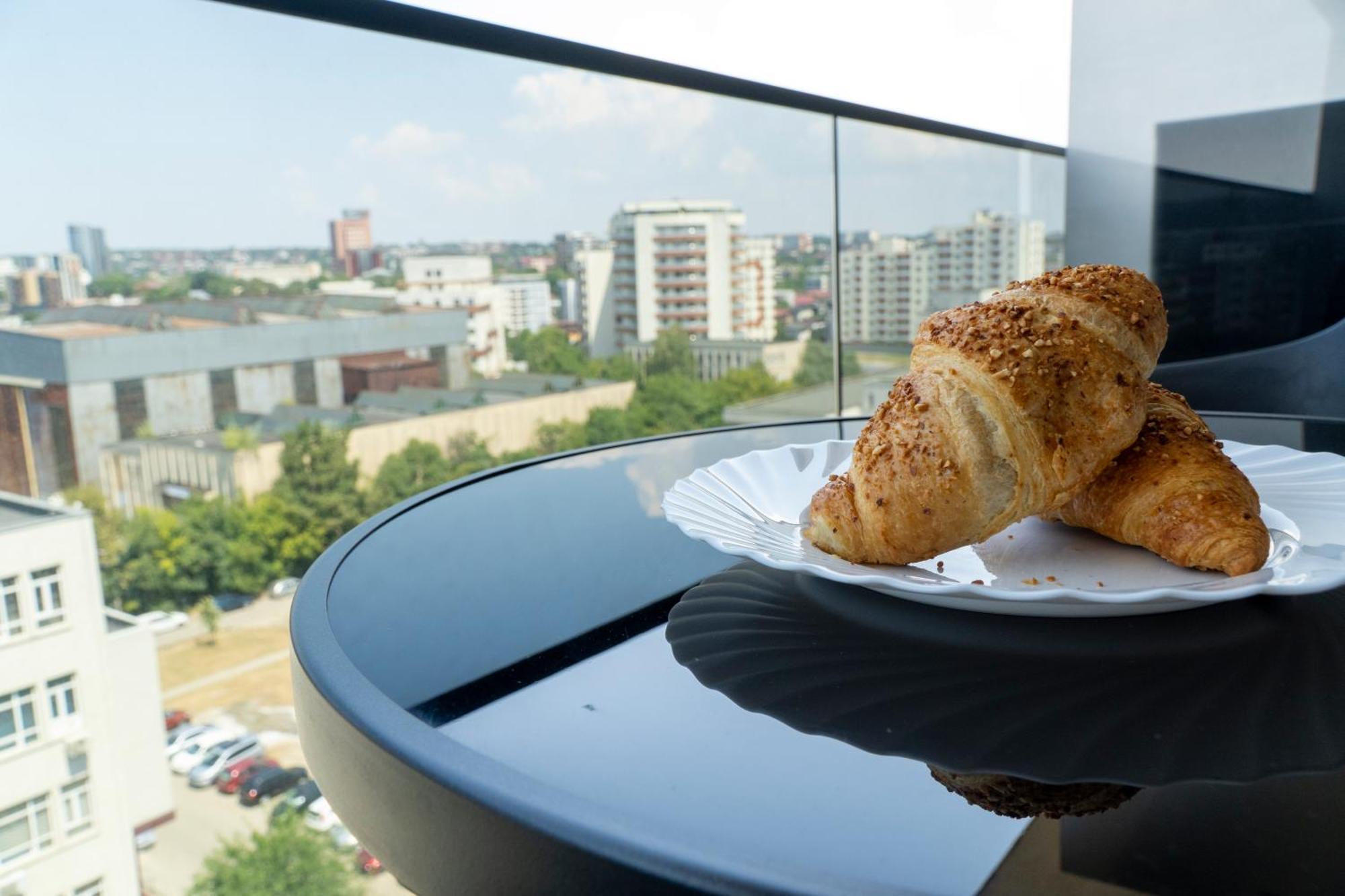 Center Apartment Palas Mall View Yaş Dış mekan fotoğraf